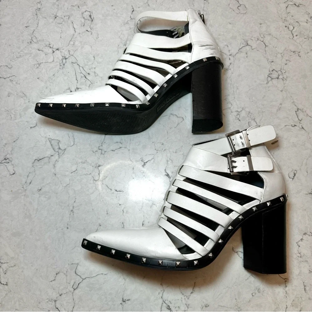 Charles David Women's 7.5 White Strappy Leather Cage Western Booties Straps